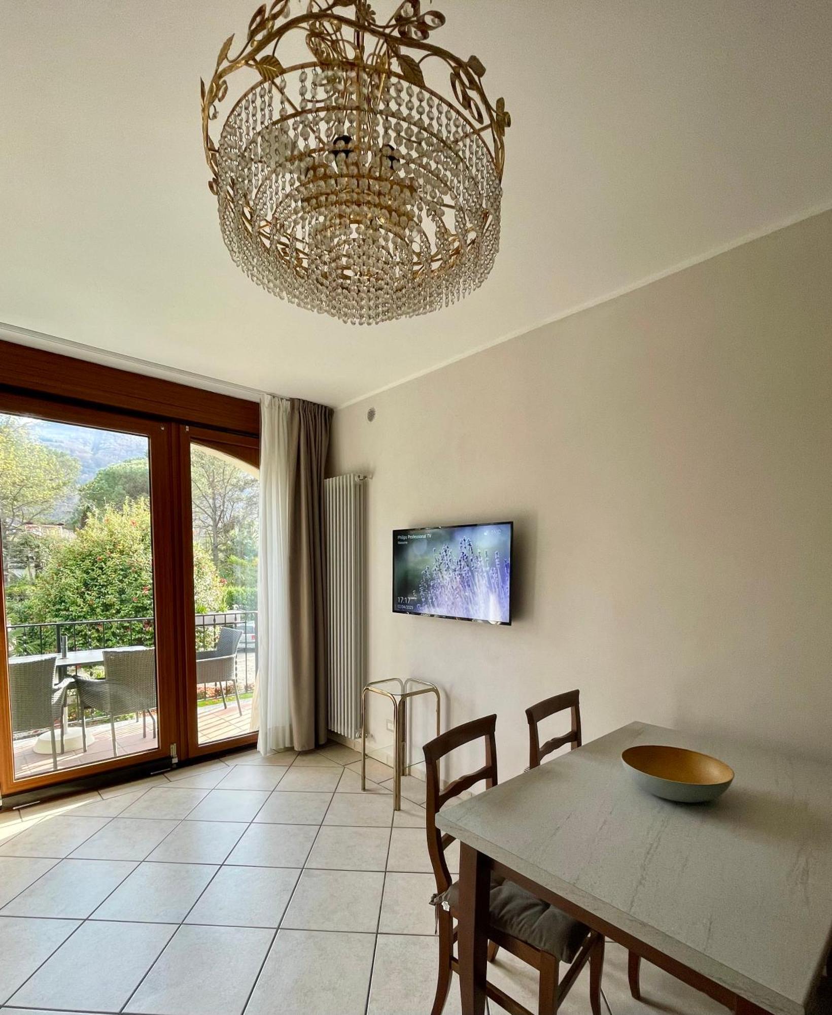 Residence Villa Margherita Cannobio Exterior photo